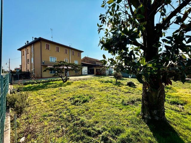 Villetta indipendente in vendita di 300 m²