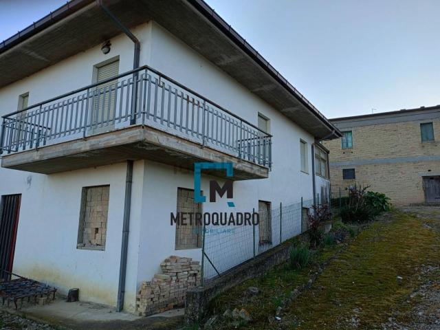 Villetta indipendente in vendita di 300 m²