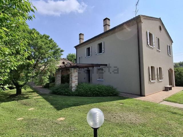Villetta indipendente in vendita di 300 m²