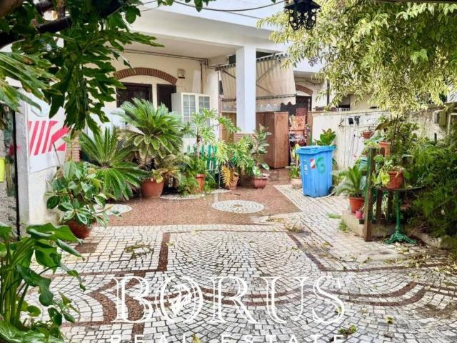 Villetta indipendente in vendita di 300 m²