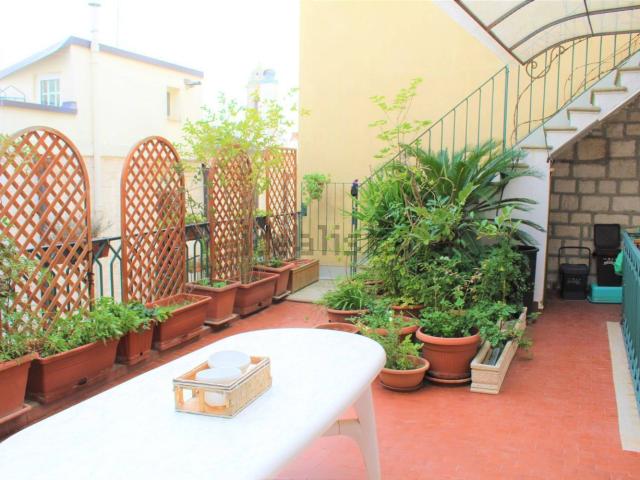 Villetta indipendente in vendita di 300 m²