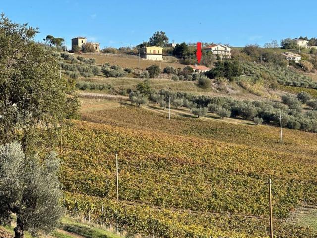 Villetta indipendente in vendita di 300 m² in Via CONA, 48