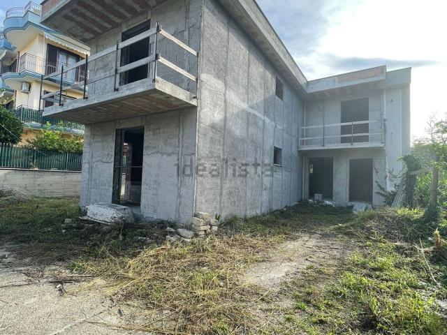 Villetta indipendente in vendita di 300 m² in Via Cavalier Ferrante