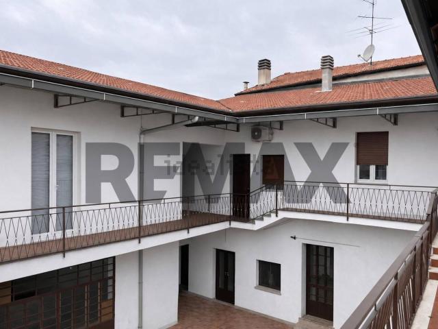 Villetta indipendente in vendita di 300 m² in Via Carabelli, 5
