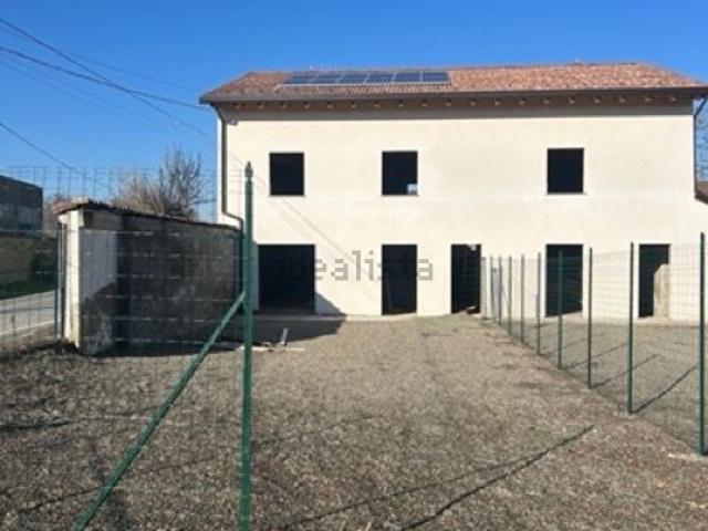 Villetta indipendente in vendita di 300 m² in Via Circonvallazione