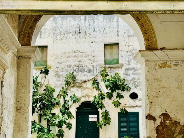 Villetta indipendente in vendita di 300 m² in Via A. Balsamo, 7