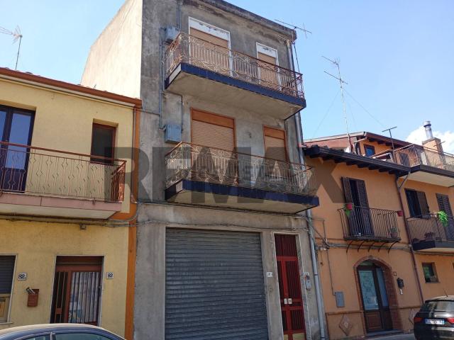 Villetta indipendente in vendita di 300 m² in Via Giuseppe Bonaventura, 80