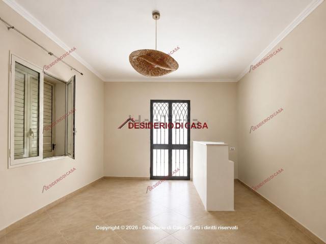 Villetta indipendente in vendita di 300 m² in Via degli Argonauti
