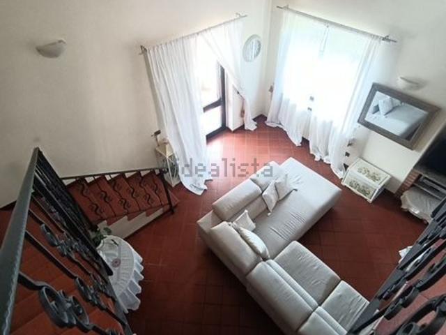 Villetta indipendente in vendita di 300 m² in Via Egidio Gorra