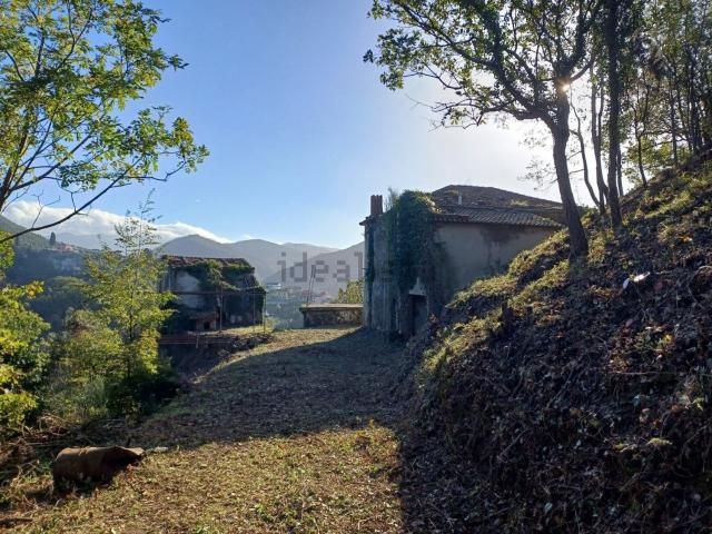 Villetta indipendente in vendita di 300 m² in Via Olivella Caminata, 17