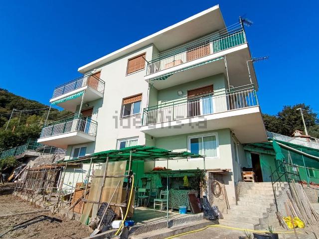 Villetta indipendente in vendita di 300 m² in Via Ludovico Ariosto
