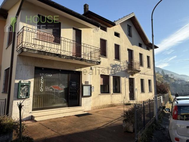 Villetta indipendente in vendita di 300 m² in Via Lungo Leogra