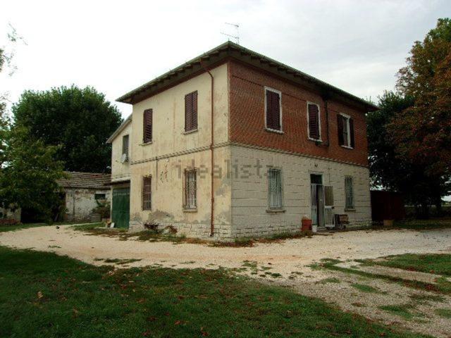 Villetta indipendente in vendita di 300 m² in Via Lunga, 49