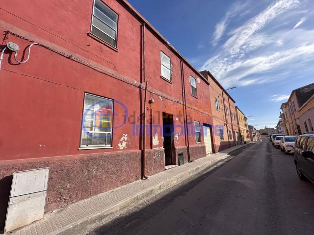 Villetta indipendente in vendita di 300 m² in Via Mazzini, 36