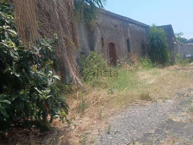 Villetta indipendente in vendita di 300 m² in Via Madonna della Libertà