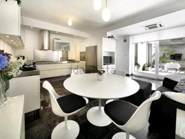 Villetta indipendente in vendita di 300 m² in Via Mario Rapisardi