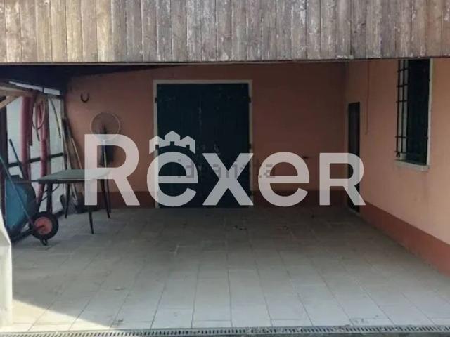 Villetta indipendente in vendita di 300 m² in Via Sabbioncini