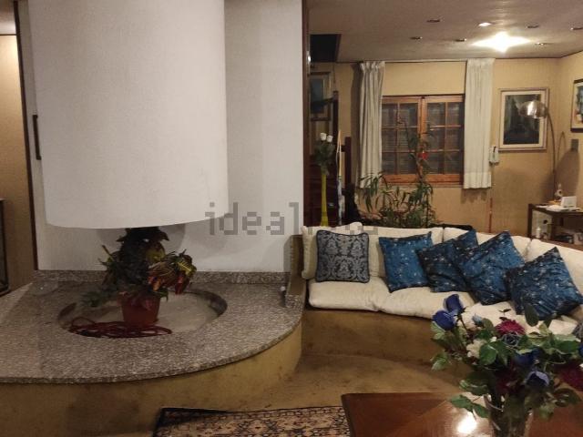 Villetta indipendente in vendita di 300 m² in Via San Francesco, 14