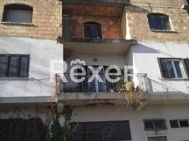 Villetta indipendente in vendita di 300 m² in Via San Silvestro