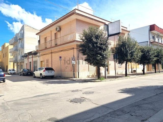 Villetta indipendente in vendita di 300 m² in Via Santa Maria in Campitelli, 70