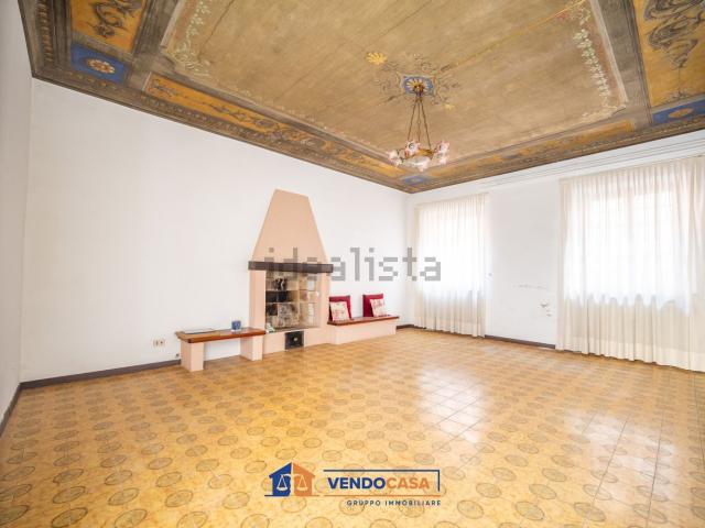Villetta indipendente in vendita di 300 m² in Via Santuario, 48