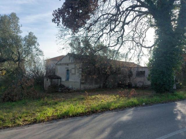 Villetta indipendente in vendita di 300 m² in Via SP per il Sangro, 31