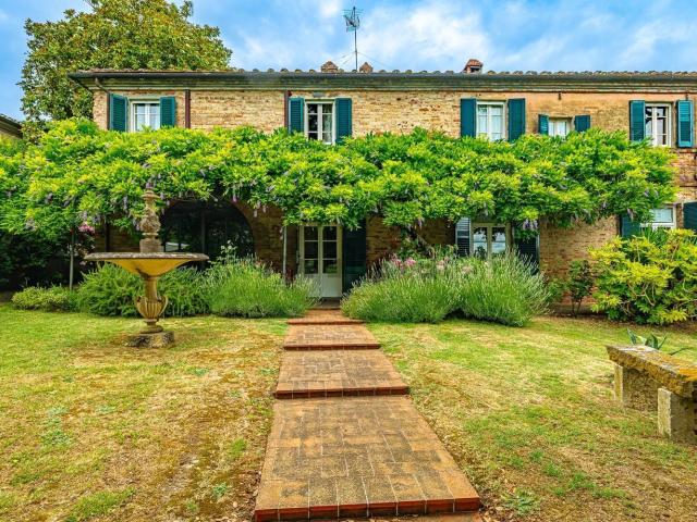 Villetta indipendente in vendita di 300 m² in Via Piana, 82