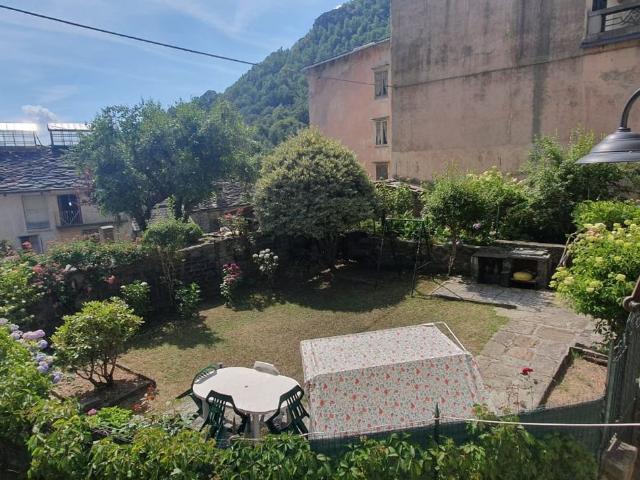 Villetta indipendente in vendita di 300 m² in Via Quintino Sella, 19