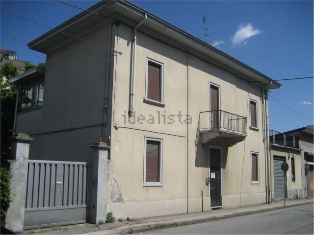 Villetta indipendente in vendita di 300 m² in Via Rovereto, 3