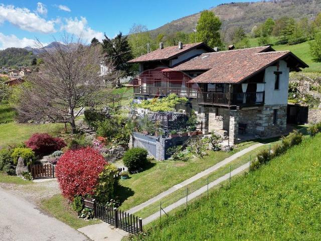 Villetta indipendente in vendita di 300 m² in Via Roncasso, 5