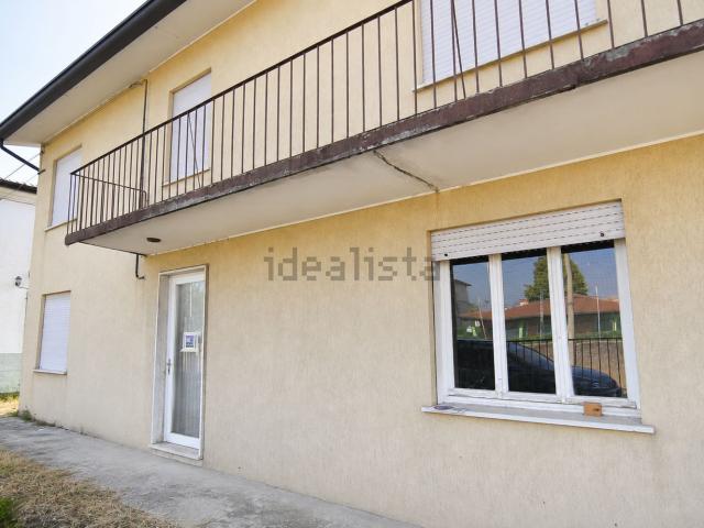 Villetta indipendente in vendita di 300 m² in Via Velo