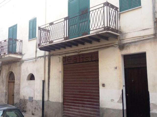Villetta indipendente in vendita di 300 m² in Via Vittorio Veneto