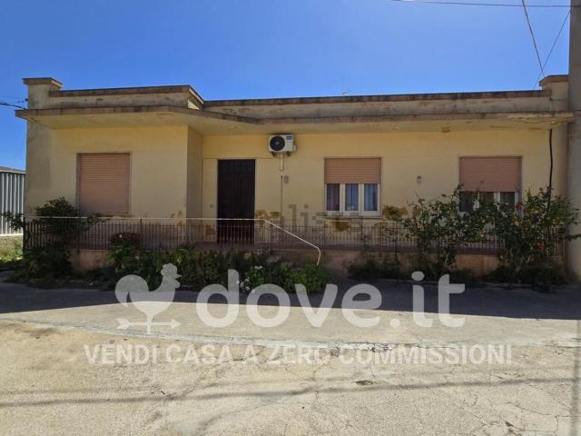 Villetta indipendente in vendita di 300 m² in Contrada Digerbato, 461