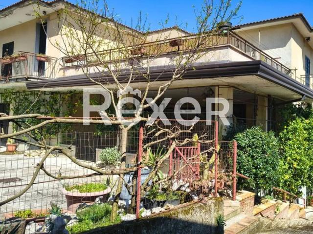 Villetta indipendente in vendita di 300 m² in Contrada San Giuseppe