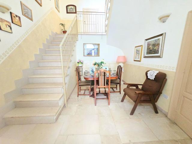 Villetta indipendente in vendita di 300 m² in Corso Garibaldi, 110