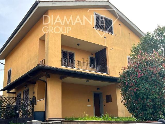 Villetta indipendente in vendita di 300 m² in Località Gracciano