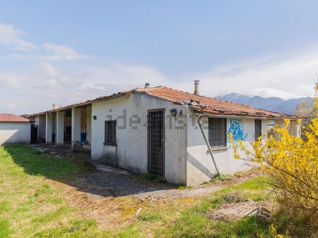 Villetta indipendente in vendita di 300 m² in Località Mola Ferrari