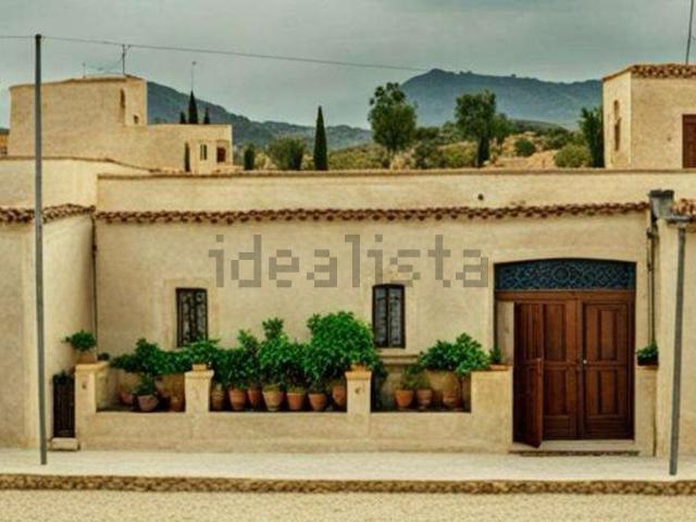 Villetta indipendente in vendita di 300 m² in Piazza Beltrano, 1