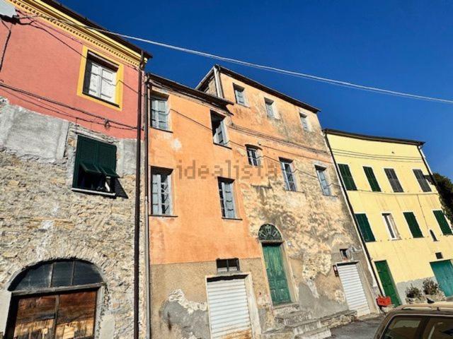 Villetta indipendente in vendita di 300 m² in Piazza San Sebastiano