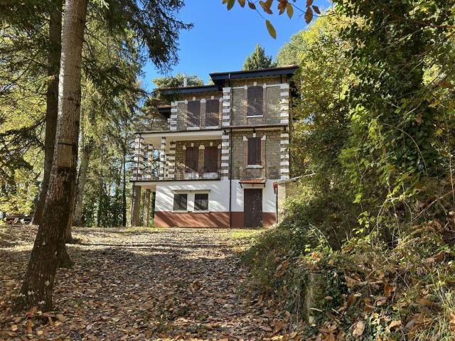 Villetta indipendente in vendita di 300 m² in Strada provinciale nord