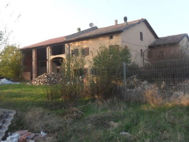 Villetta indipendente in vendita di 301 m² in Via Romesino, 15