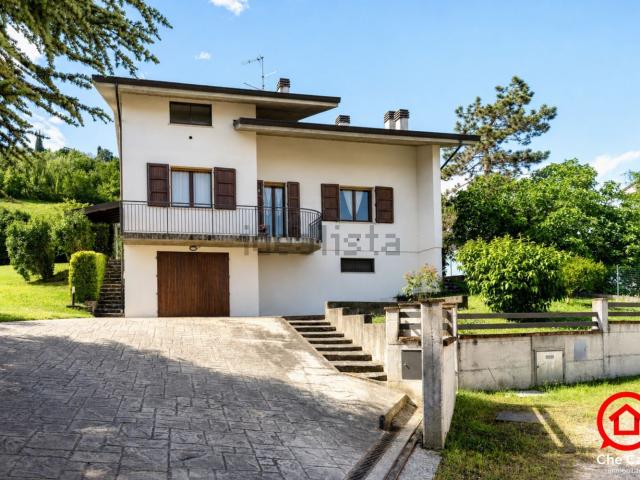 Villetta indipendente in vendita di 302 m² in Piazza indipendenza, 14