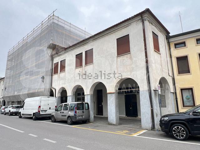 Villetta indipendente in vendita di 305 m²