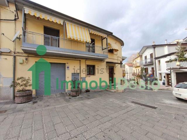 Villetta indipendente in vendita di 305 m²
