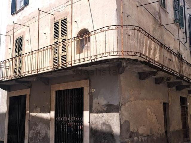 Villetta indipendente in vendita di 305 m²