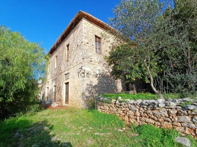 Villetta indipendente in vendita di 305 m² in Via Fornace, 41