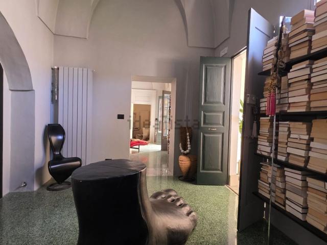 Villetta indipendente in vendita di 305 m² in Via Marcantonio Zimara, 14