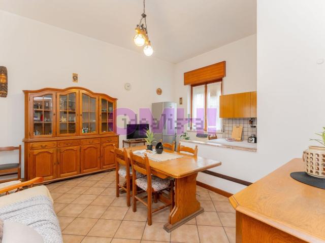 Villetta indipendente in vendita di 306 m² in Viale Europa, 89