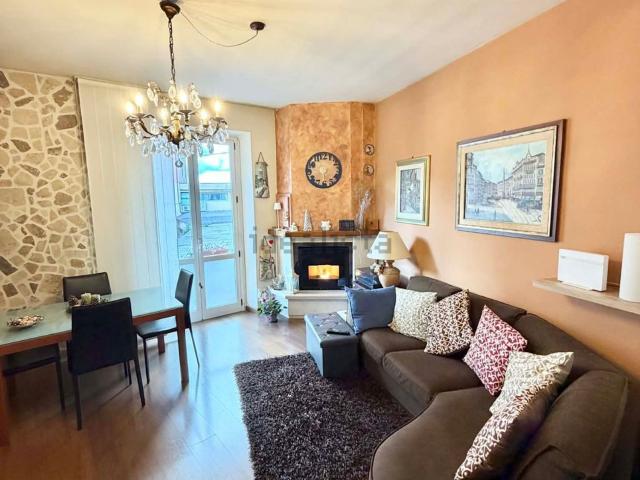 Villetta indipendente in vendita di 308 m² in Via Giacomo Matteotti