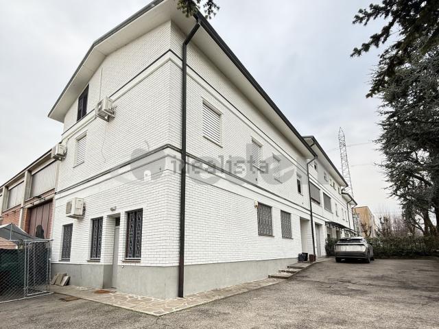 Villetta indipendente in vendita di 308 m² in Via Jacopo da Porto Sud, 507